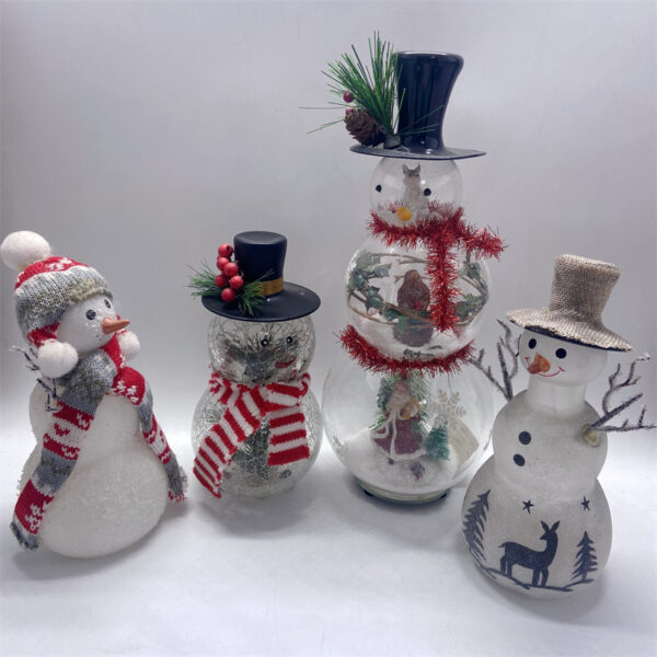 Winter Atelier Handmade Glass Snowman with LED Light Set of 4