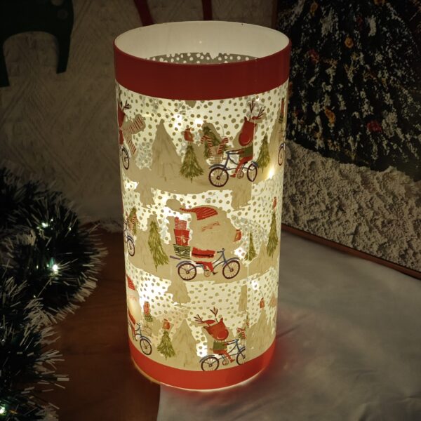 Winter Atelier Colored Glass Vase – Decorative Accent Piece