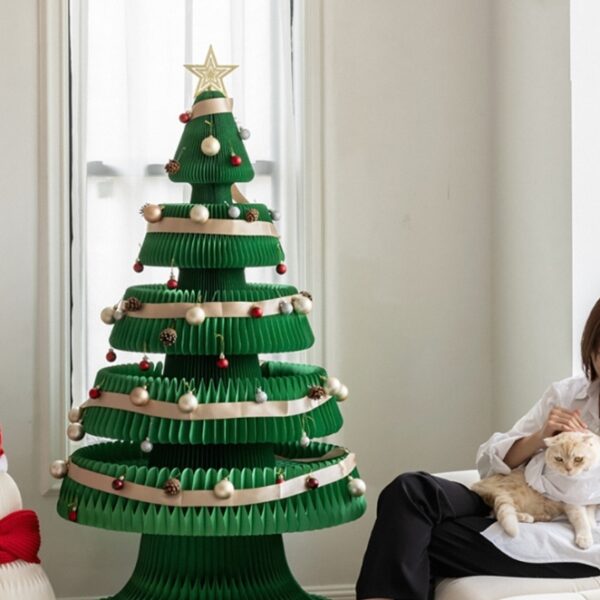 Green Foldable Kraft Paper Artificial Christmas Tree – Eco-Friendly Honeycomb Design